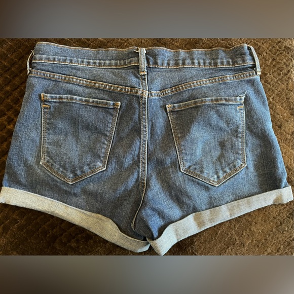 Old Navy Shorts Sz8 - Picture 3 of 5